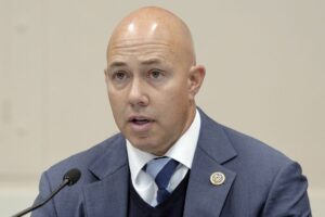 florida-veteran-and-lawmaker-brought-to-tears-reflecting-on-memorial-day-–-washington-examiner