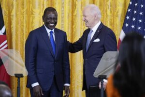 kenyan-president-meets-with-obama-amid-awkward-press-conference-with-biden-–-washington-examiner