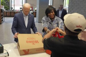 new-philadelphia-mayor-announces-city’s-remote-workers-must-return-to-office-–-washington-examiner