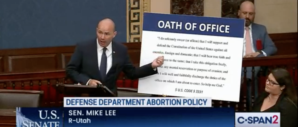 ‘accusation-of-treason’:-gop-sen.-mike-lee-torches-secretary-of-the-navy-for-attacking-tommy-tuberville