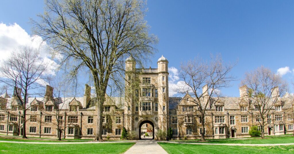 um-students-who-test-covid-positive-must-isolate-off-campus
