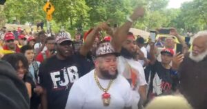 shock-poll:-trump-takes-lead-over-biden-among-black-voters-|-the-gateway-pundit-|-by-kristinn-taylor