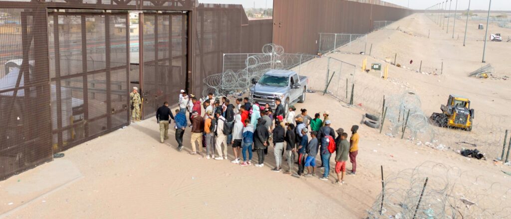 denver’s-new-‘playbook’-aims-to-aid-cities-in-migrant-accommodation