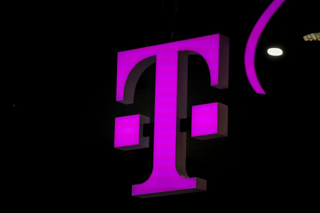 t-mobile-acquires-nearly-all-assets-of-us-cellular-at-$4.4-billion-–-washington-examiner