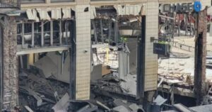 chase-bank-building-explodes-in-downtown-youngstown,-ohio-—-one-missing,-six-hospitalized-(video)