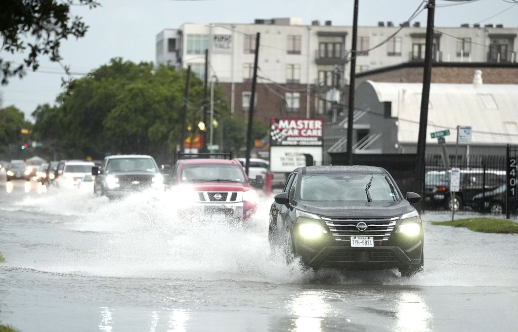 over-1-million-left-without-power-in-texas-after-severe-storms-–-washington-examiner