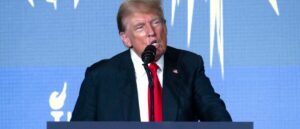 fact-check:-does-this-photo-show-trump’s-recent-rally-in-the-bronx?