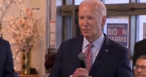biden-panders-to-blacks-in-philly-jazz-club:-“we’re-rebuilding-a-$60-zillion-bridge-in-baltmur!”-(video)