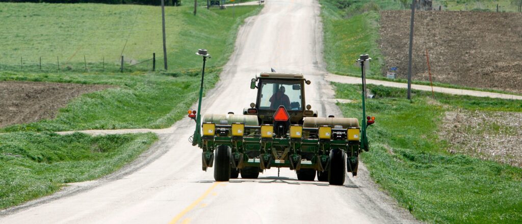 vermont-robbery-suspect-leads-cops-on-week-long-chase-involving-a-dump-truck,-tractor,-sailboat,-bike-and-kayak:-cops