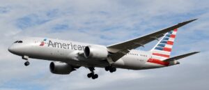 flight-forced-to-suddenly-abort-takeoff-to-avoid-collision-with-landing-plane