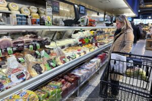 stop-&-shop-grocery-chain-seeks-to-close-‘underperforming’-locations-–-washington-examiner