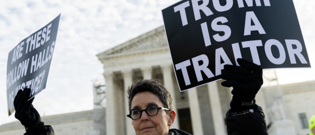 trans-maga-flasher-unloads-bazookas-at-courthouse-scuffle-with-anti-trump-protester