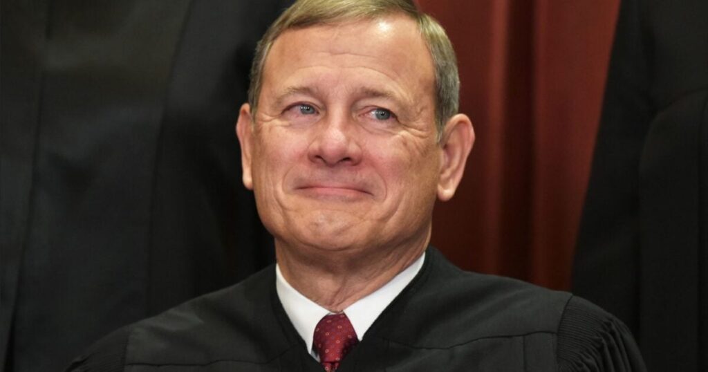 chief-justice-roberts-denies-demand-by-democrat-senators-for-meeting-over-alito-flag