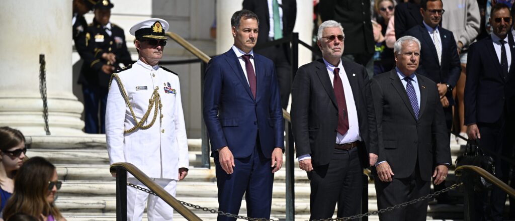 doj-indicts-retired-navy-admiral-with-sprawling-bribery-conspiracy-scheme