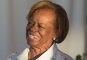 just-in:-michelle-obama’s-mom-dead-at-86-|-the-gateway-pundit-|-by-cristina-laila