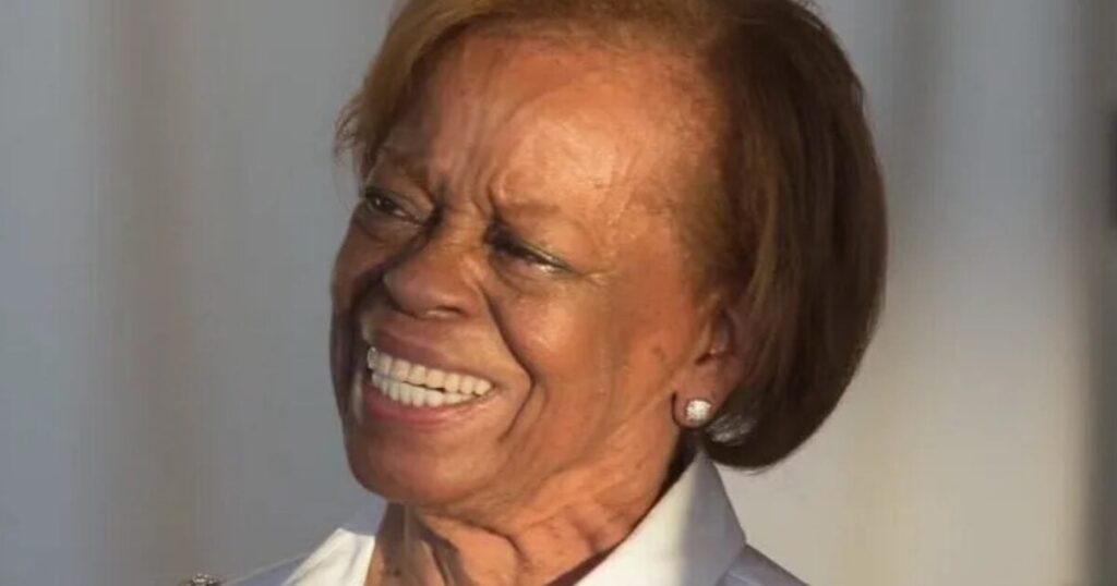 just-in:-michelle-obama’s-mom-dead-at-86