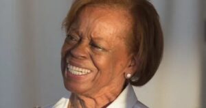 just-in:-michelle-obama’s-mom-dead-at-86