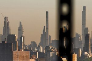 new-yorkers-say-housing-crisis-is-pushing-them-out-–-washington-examiner