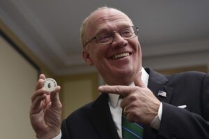 congressman’s-son-steals-the-show-as-father-speaks-at-house-podium-–-washington-examiner