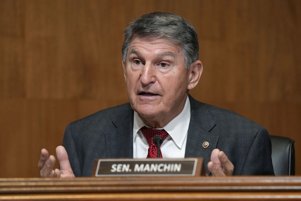 manchin-closes-door-on-running-for-office-as-independent