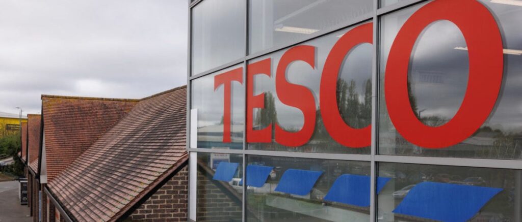 fact-check:-image-allegedly-showing-tesco-ceo-is-actually-business-editor-for-the-times