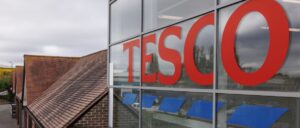 fact-check:-image-allegedly-showing-tesco-ceo-is-actually-business-editor-for-the-times