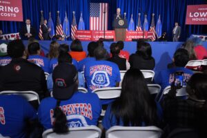 democrats-disagree-over-how-to-message-biden-out-of-economic-polling-hole-–-washington-examiner