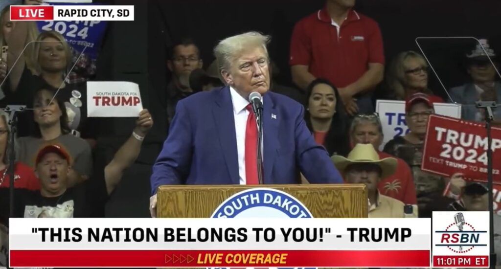 must-see:-president-trump-pauses-and-goes-silent-–-gets-emotional-in-south-dakota-while-talking-about-america’s-great-decline-(video)-|-the-gateway-pundit-|-by-jim-hoft