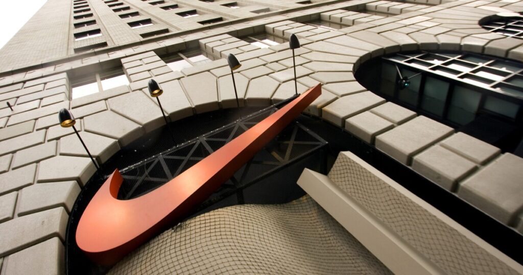 nike-store-in-portland-shuts-doors-as-crime-and-safety-concerns-tear-through-city