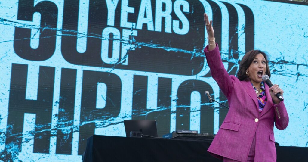 kamala-harris-celebrates-hip-hop’s-50th-anniversary-by-hosting-star-studded-party