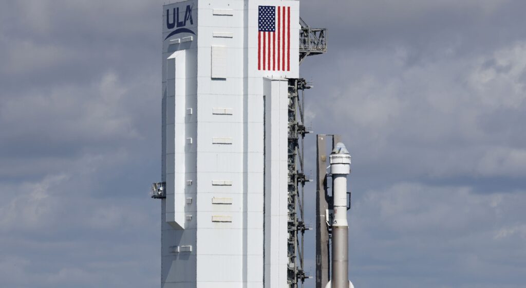watch-live:-boeing-launches-starliner-crew-flight-test