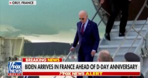 joe-biden-lands-in-paris,-immediately-calls-a-lid-for-the-rest-of-the-day