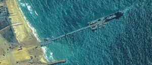 fact-check:-x-post-falsely-claims-us-built-pier-in-gaza-collapsed-into-the-sea