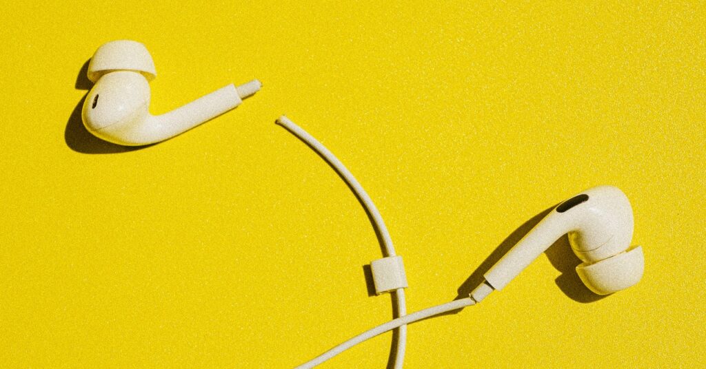 some-cheap-wired-headphones-are-actually-using-bluetooth