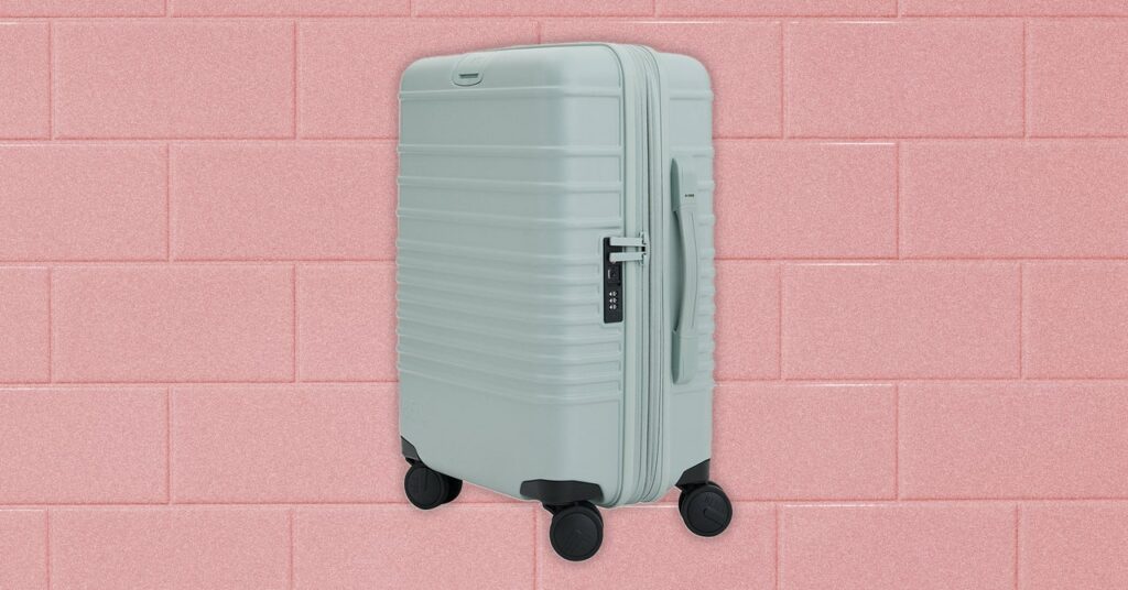 beis-makes-the-viral-suitcase-i-want-to-take-everywhere