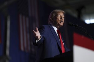 trump-rakes-in-millions-at-west-coast-fundraisers-–-washington-examiner
