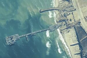us-pier-off-gaza-reconstructed-and-reattached,-aid-expected-to-flow-shortly-–-washington-examiner