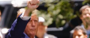 rooke:-yale-law-professor-lays-out-battle-plan-for-trump-in-bragg-case