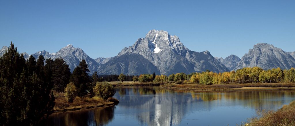 ‘catastrophically-failed’:-wyoming-teton-pass-collapse-prompts-emergency-declaration