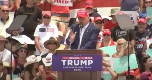 trump-champions-the-working-class-—-proposes-elimination-of-all-taxes-on-tips-(video)