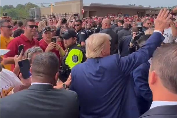 president-trump-mocks-brittle-joe-biden-in-recap-of-his-glorious-trip-to-iowa-|-the-gateway-pundit-|-by-jim-hoft