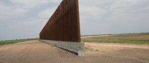 migrants-from-turkey-break-legs-falling-from-30-foot-border-wall,-video-captures-aftermath