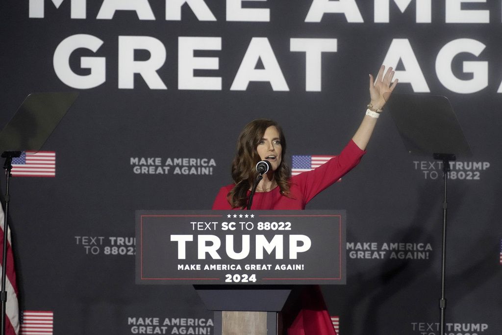 trump-reaffirms-support-for-nancy-mace-in-congressional-endorsement-–-washington-examiner