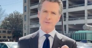 california-restaurants-have-slashed-10,000-jobs-since-democrats-introduced-$20-minimum-wage