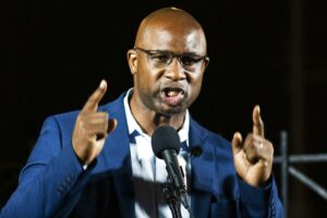 bowman-trails-democratic-challenger-in-house-primary:-poll-–-washington-examiner