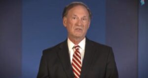 liberal-reporter’s-secret-recording-of-justice-alito-a-nothing-burger-(audio)