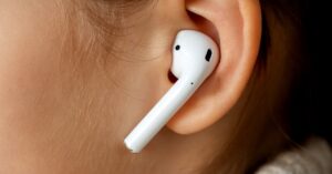 how-to-use-your-smartphone-to-cope-with-hearing-loss